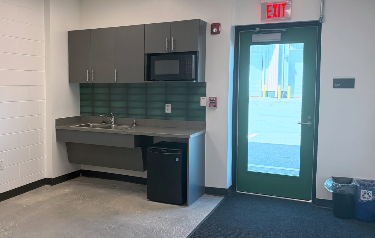 This is a picture a kitchenette at a Workshop Bay.